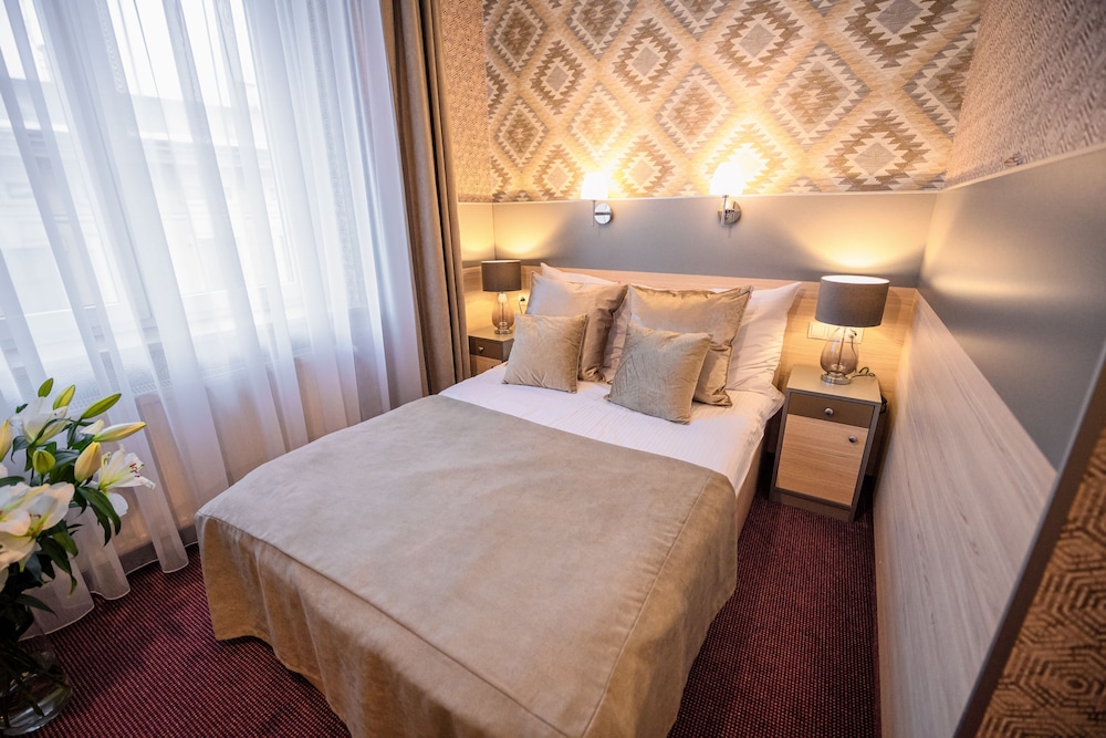 Standard Double Room - Photo 1