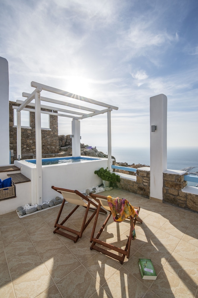 Executive Villa, 2 Bedrooms, Jetted Tub, Sea View (Outdoor)