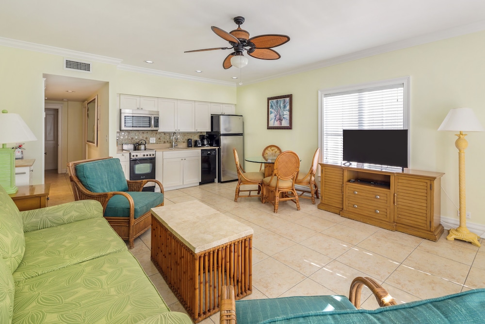 Standard Suite, 2 Bedrooms photo 3