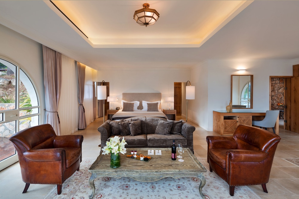 Presidential Suite photo 2