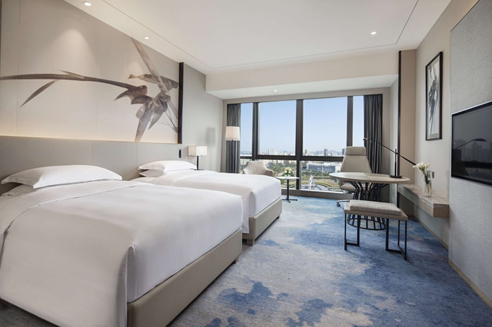 Twin Guest Room Park View