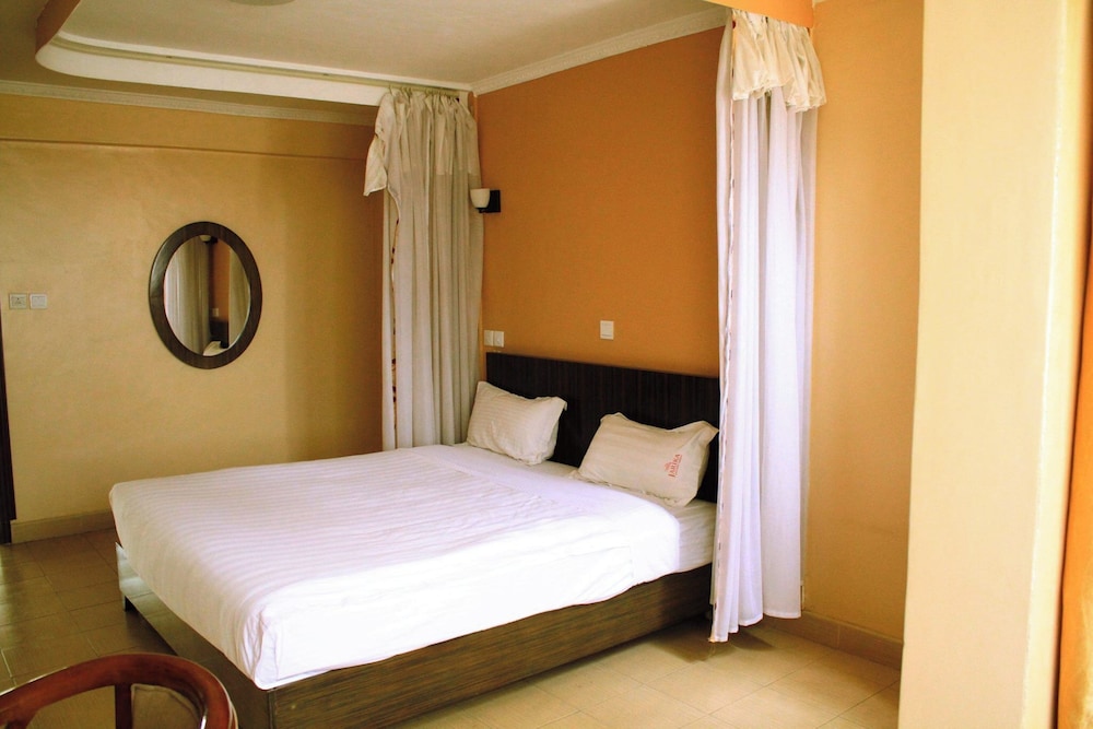 Deluxe Single Room, Balcony, Garden View