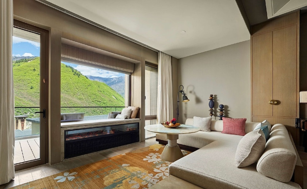Premium Room, 2 Twin Beds - Photo 3