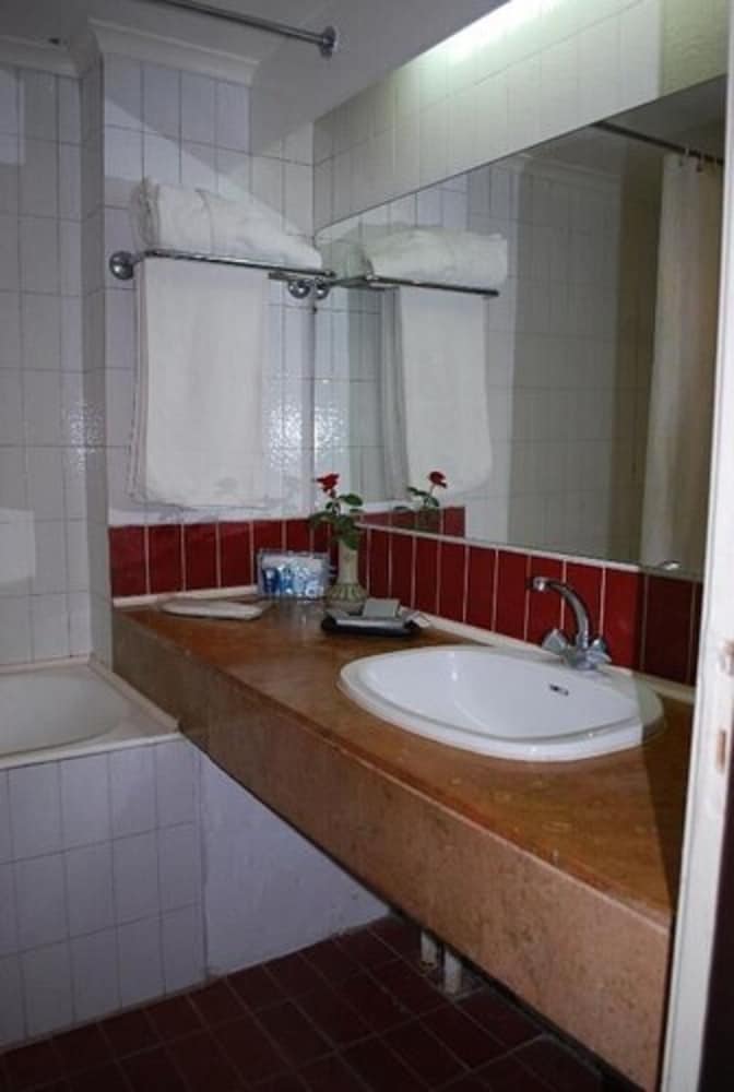 Single Room photo 3