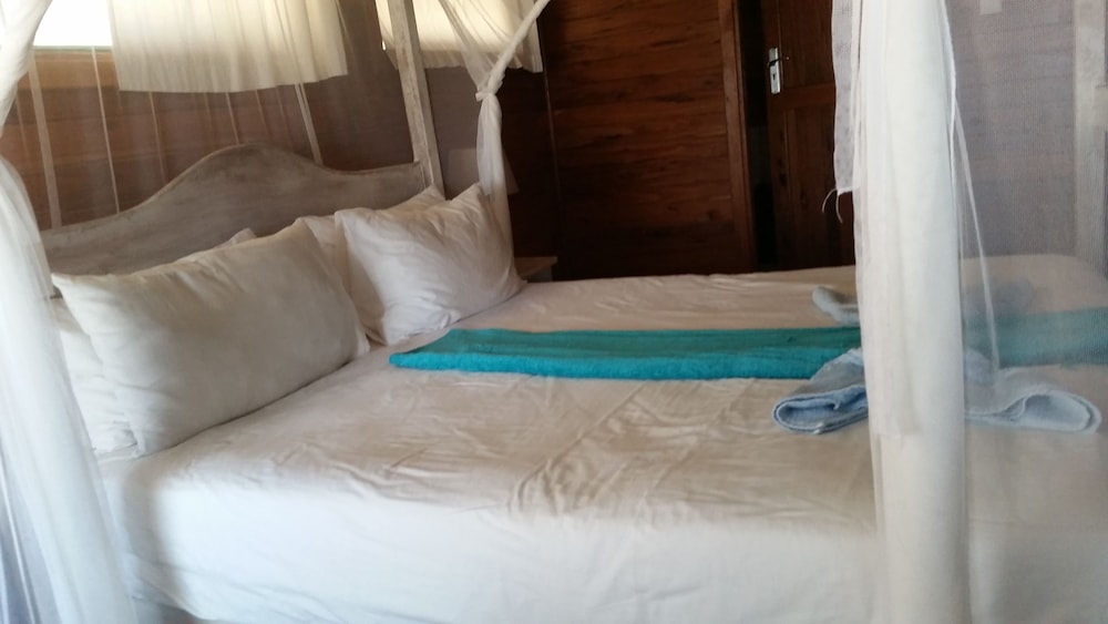 Panoramic House, 4 Bedrooms, Ocean View, Beachfront photo 1