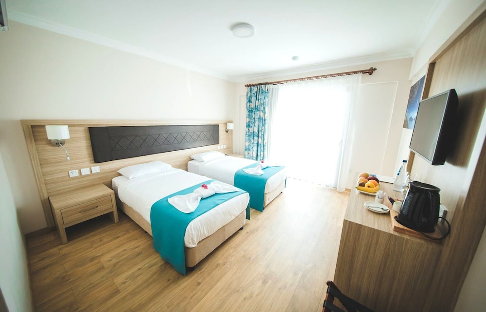 Standard Room photo 1