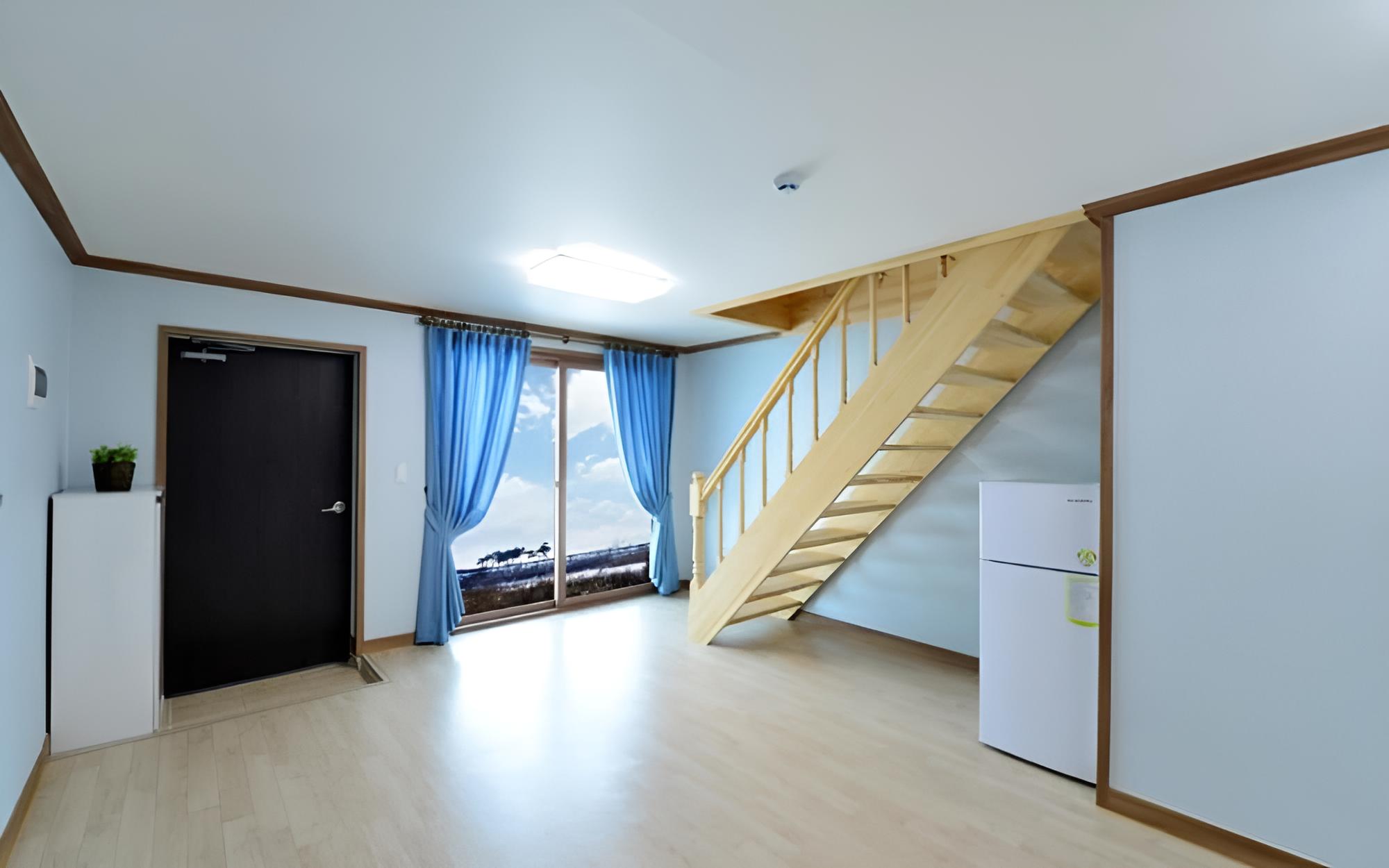 Room (Darchaechae (A-dong 103 Duplex)) photo 3