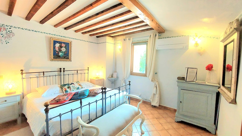 Lavande - Photo 1
