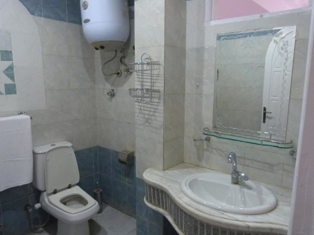 Double or Twin Room, 1 Bedroom, River View photo 2