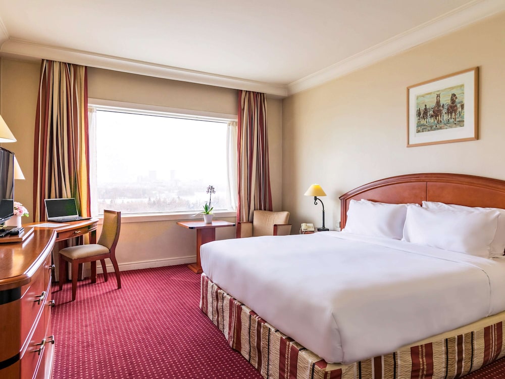 Deluxe Room, 1 Double Bed - Photo 3