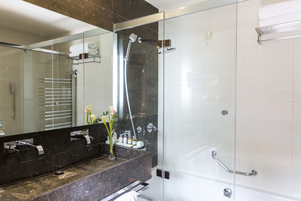 Superior Twin Room - Photo 10