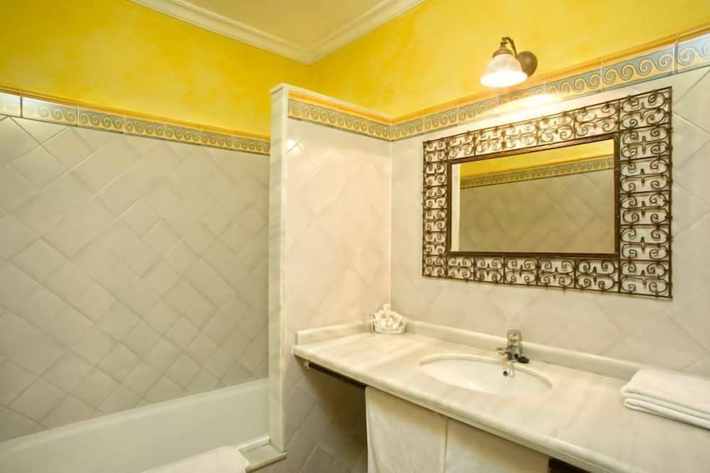 Double Or Twin Room (Kitesurf Course Included) photo 3