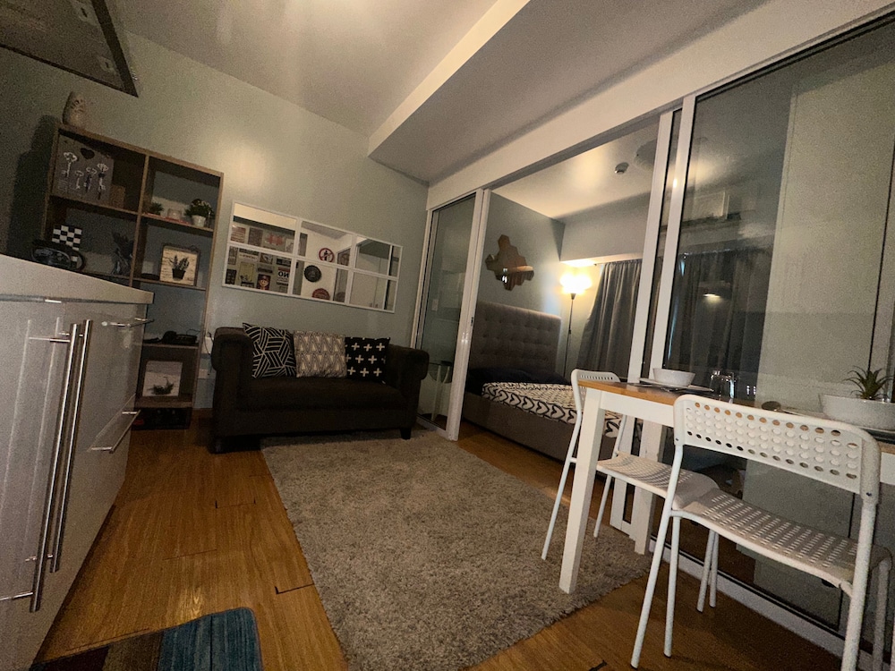 Business Apartment, 1 Double Bed, Non Smoking, River View photo 3