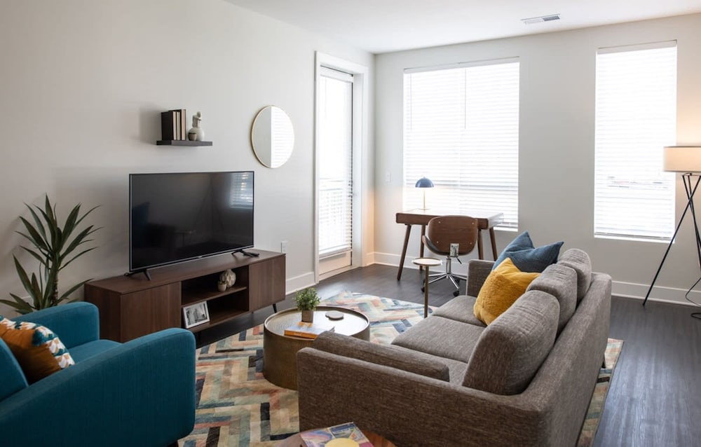 Cozysuites Wspaniałe mieszkanie z 3 sypialniami w centrum Cincinnati, Zdjęcie 33