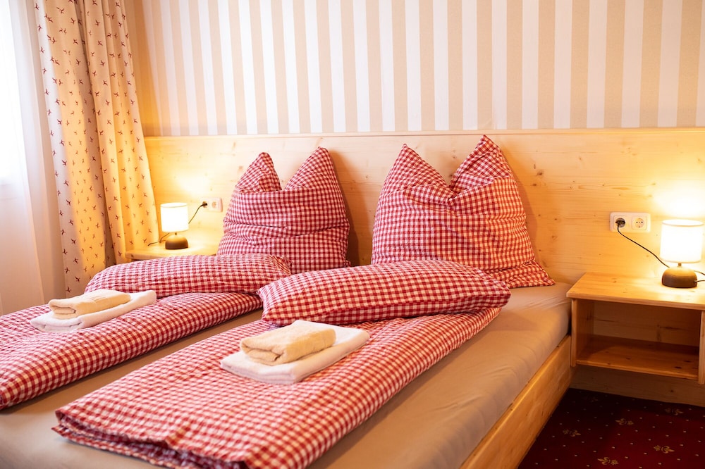 Traditional Double Room photo 3