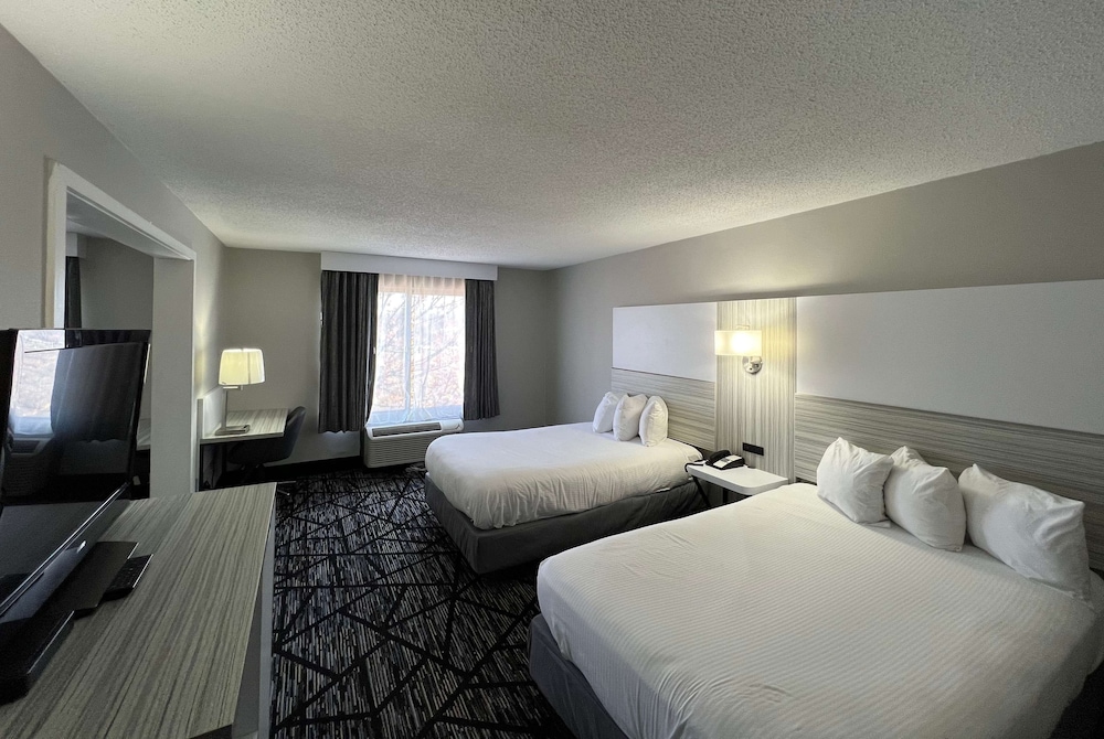 Suite, Multiple Beds, Non Smoking (Two-Bedroom) photo 2