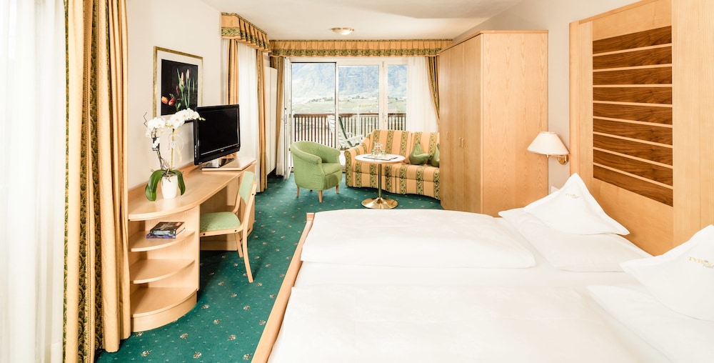Comfort Double Room, Valley View photo 2