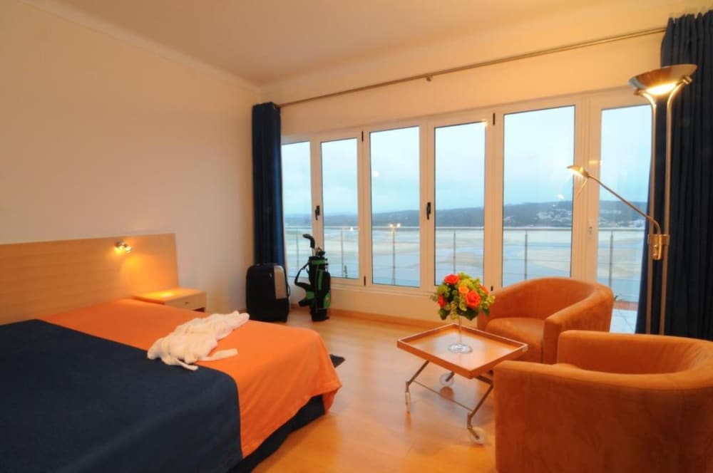 Superior Twin Room (Single Use) photo 3