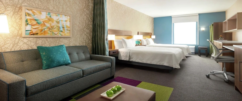 Studio, 2 Queen Beds, Accessible (Mobility, 3x3 Shower)