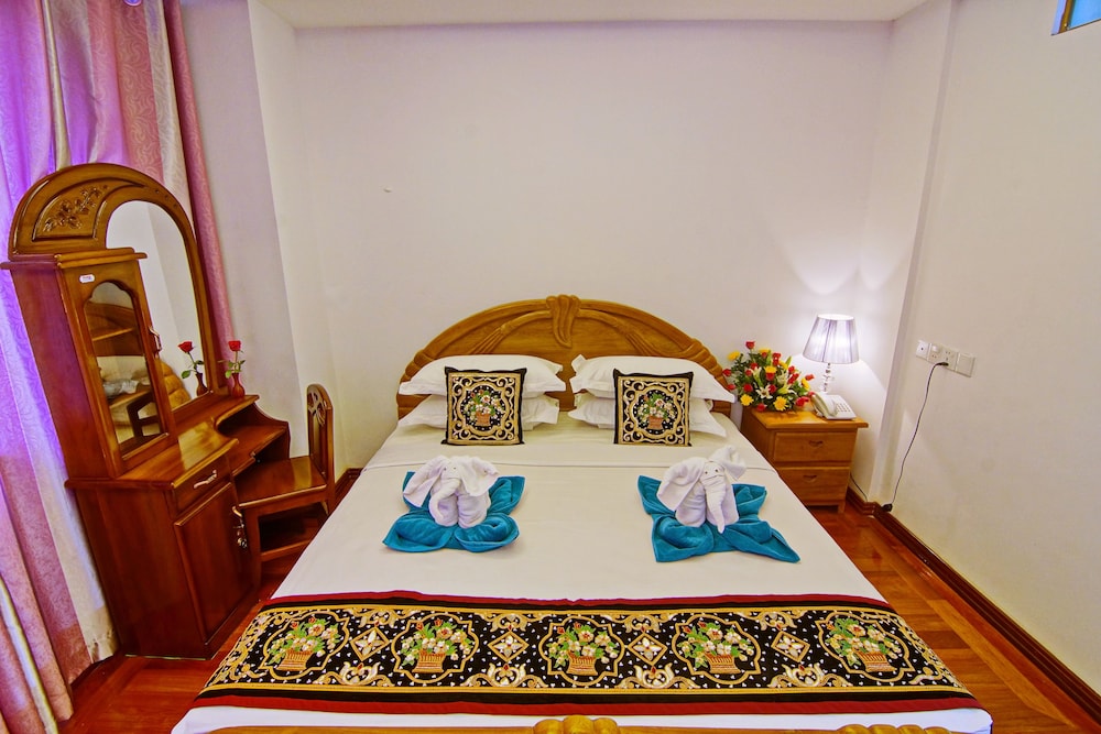 Standard Room, City View photo 1