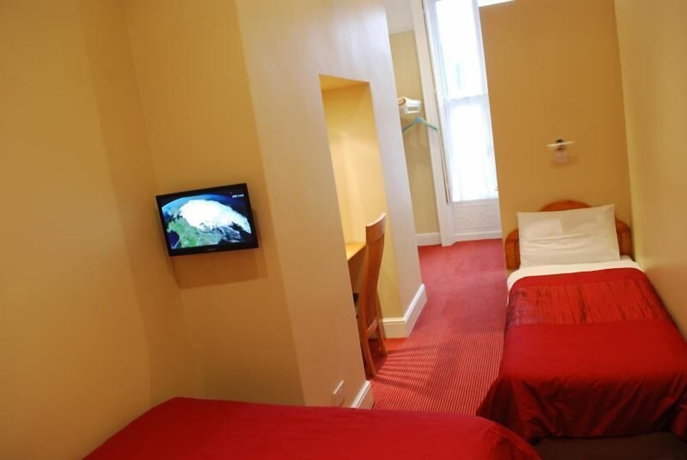 Standard Room, 2 Twin Beds photo 1
