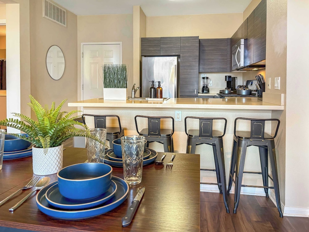 Charming 2BR Retreat Pool Gym 10min to Disneyland, 사진 22