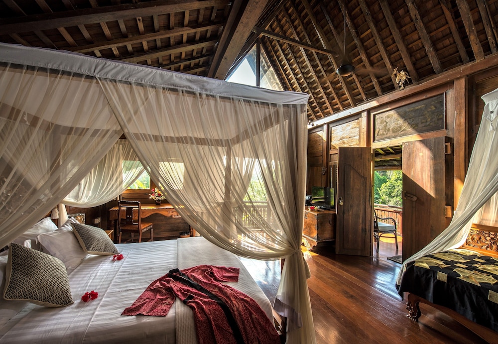 Classic Quadruple Room, River View
