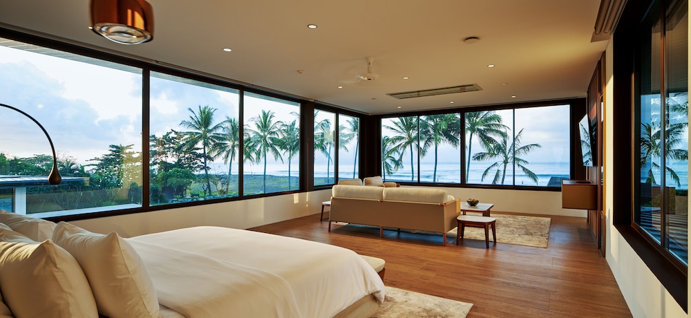 Luxury Villa, 6 Bedrooms - Photo 3