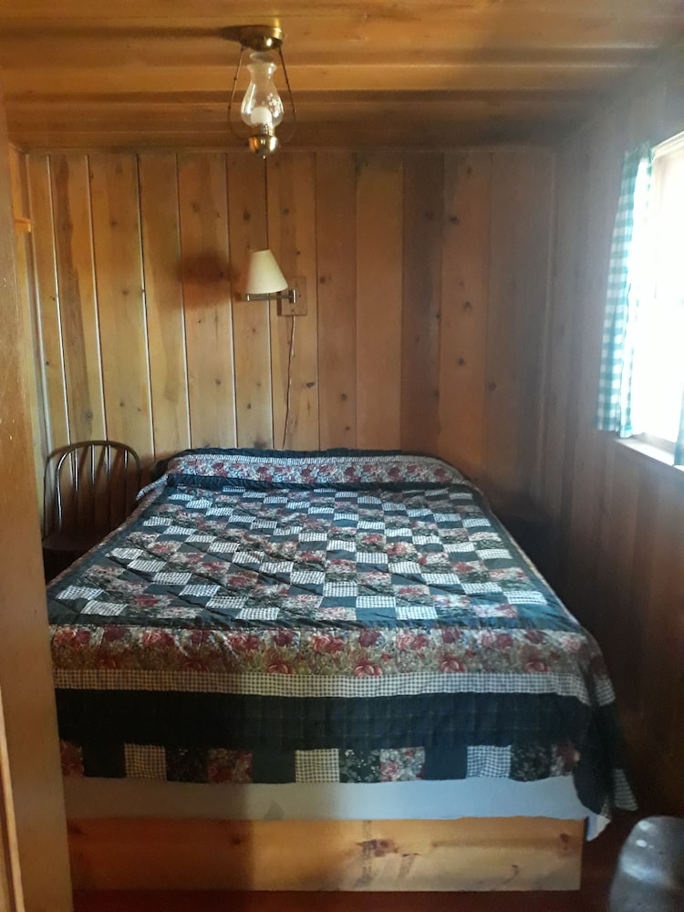 Cabin #2 photo 1
