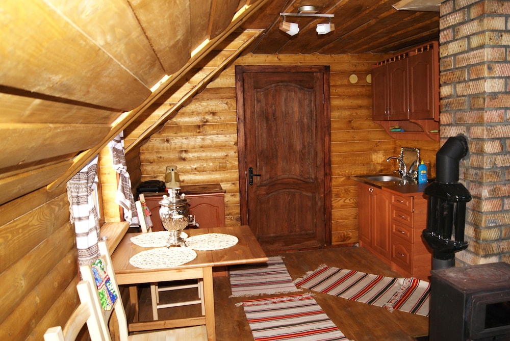 Family House, Refrigerator & Microwave, Mountain View photo 3