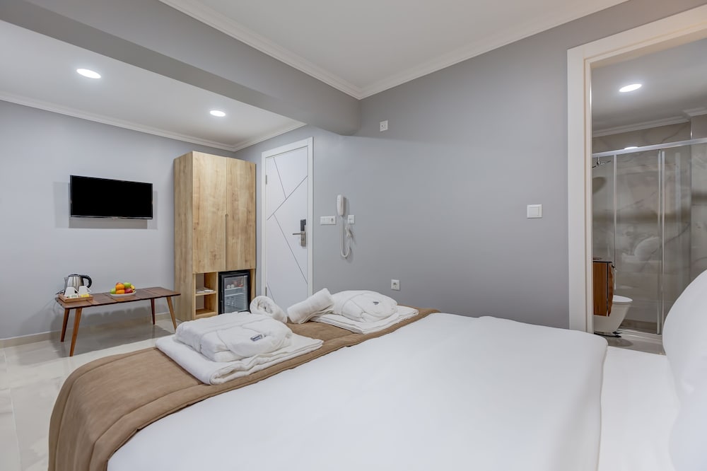 Standard Double Room - Photo 4