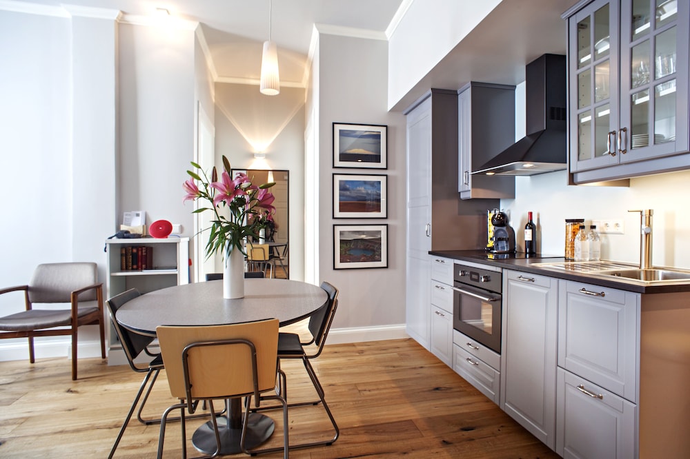 Apartment, 2 Bedrooms - City View