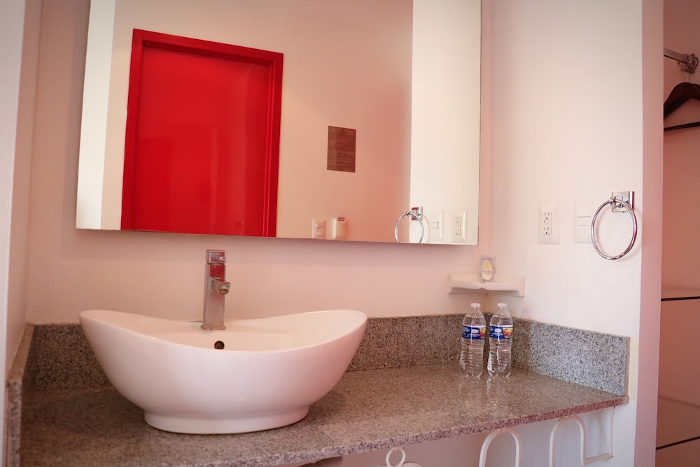 Standard Room - Photo 2