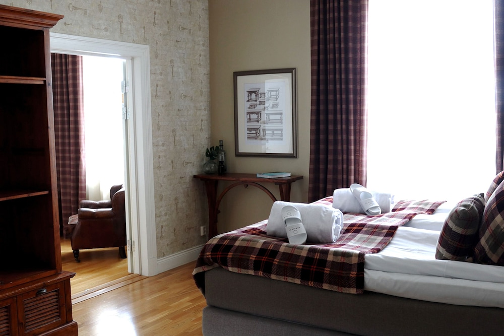 Family Studio Suite (Mini) photo 1