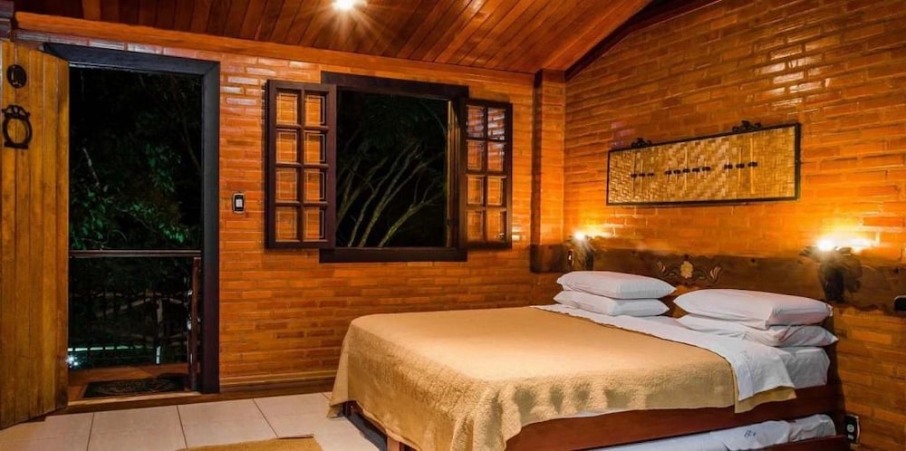 Luxury Chalet (Super)