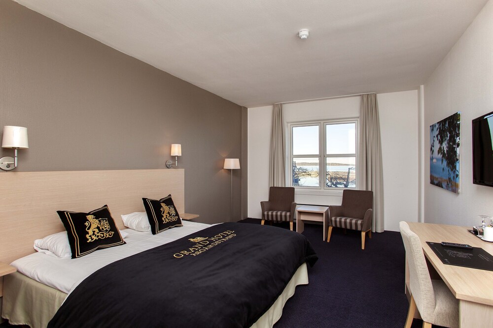 Standard Double Room - Photo 6
