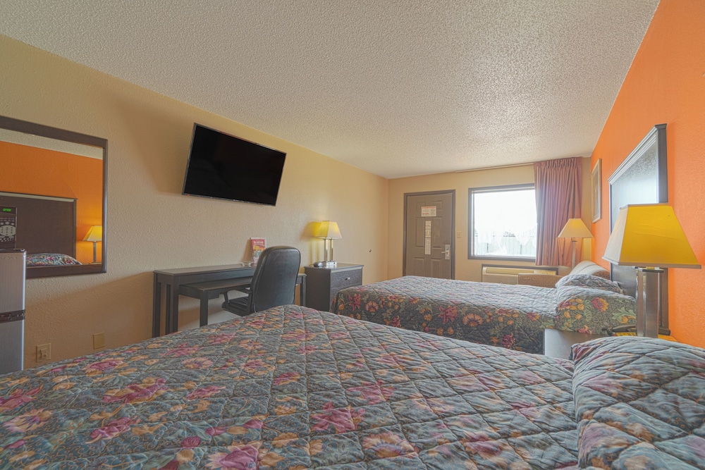 Room, Multiple Beds photo 3