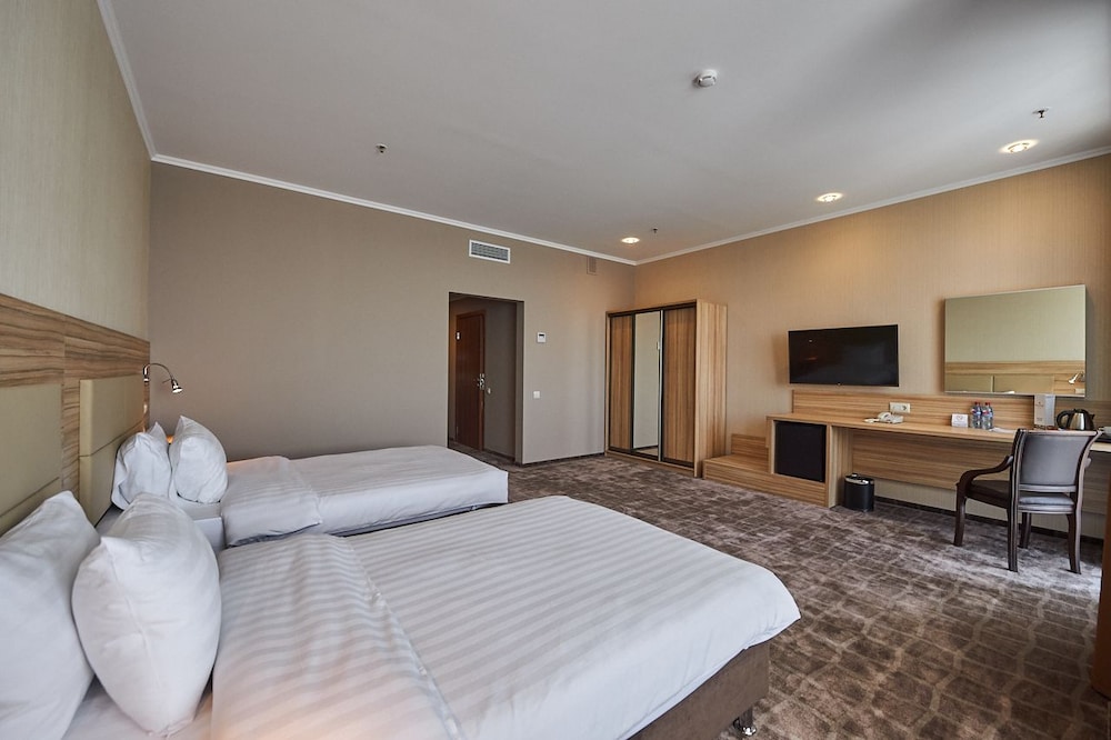 Deluxe Room, 2 Twin Beds, Non Smoking