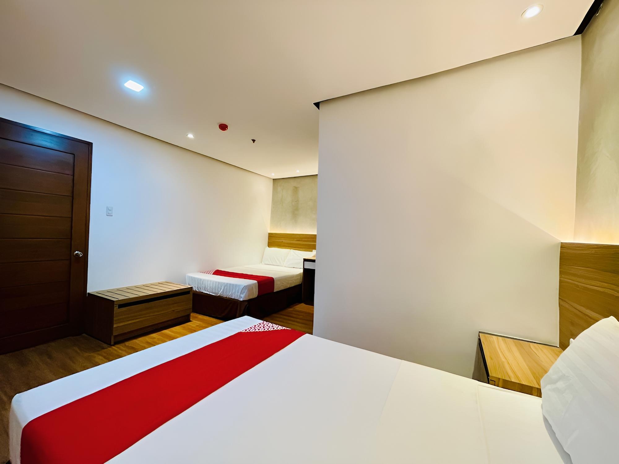 Standard Twin Room - Photo 3