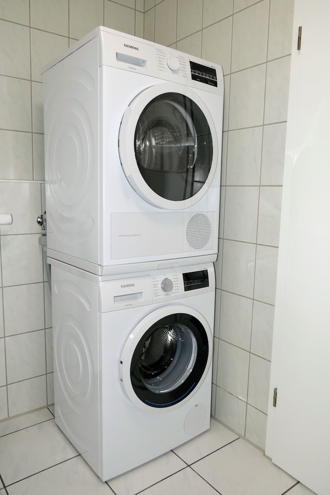 Basic Apartment photo 2