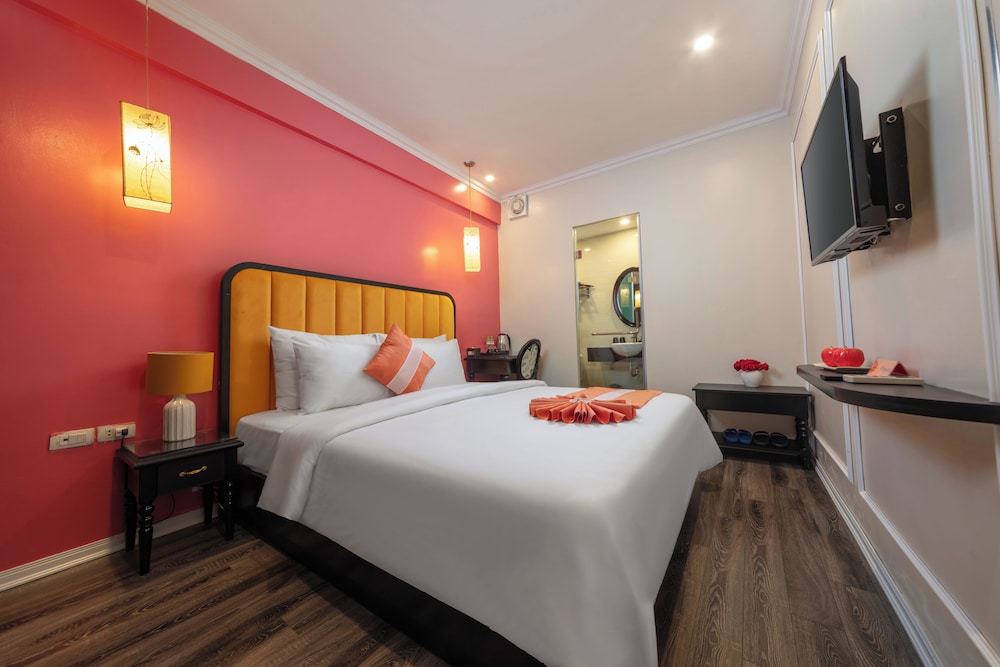 Standard King Room