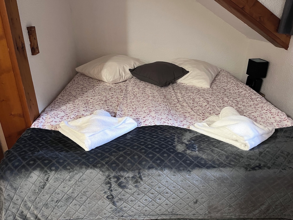 Standard Quadruple Room, Valley View photo 3