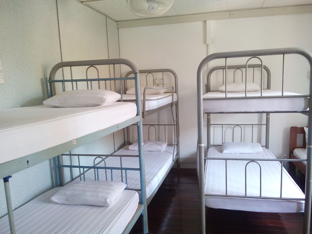 1 Bed Mix Dorm, Shared Bathroom, Fan Only (10 bedded) photo 1