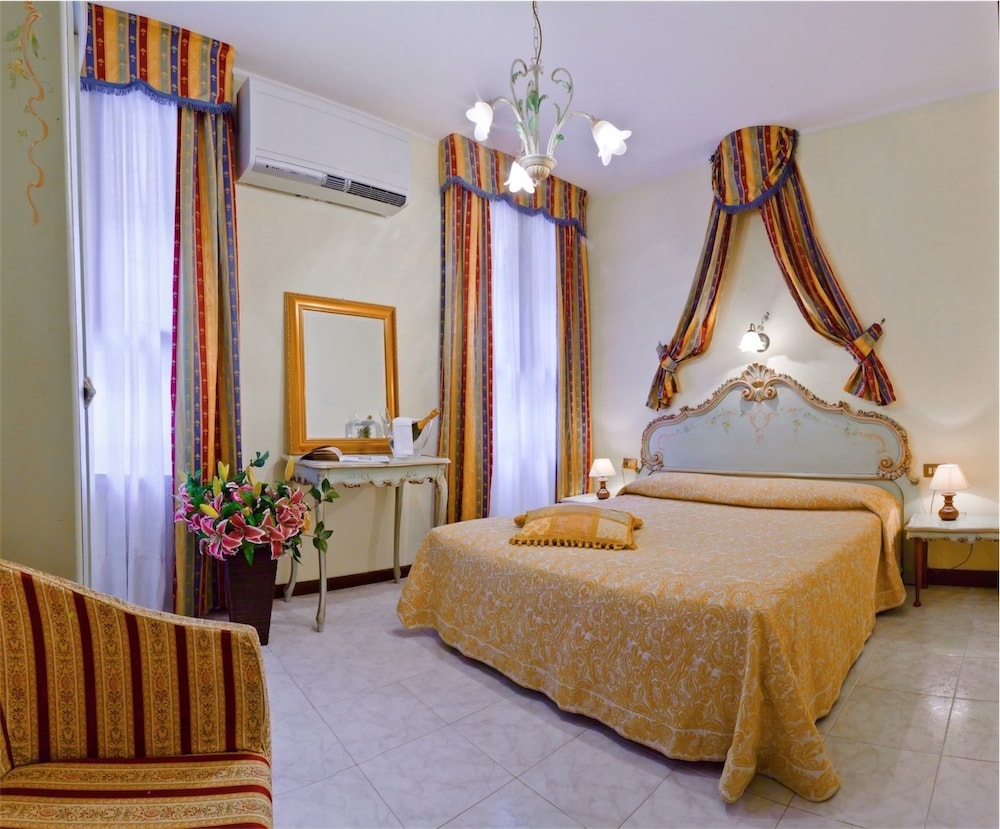 Standard Double Room, 1 Double Bed photo 3