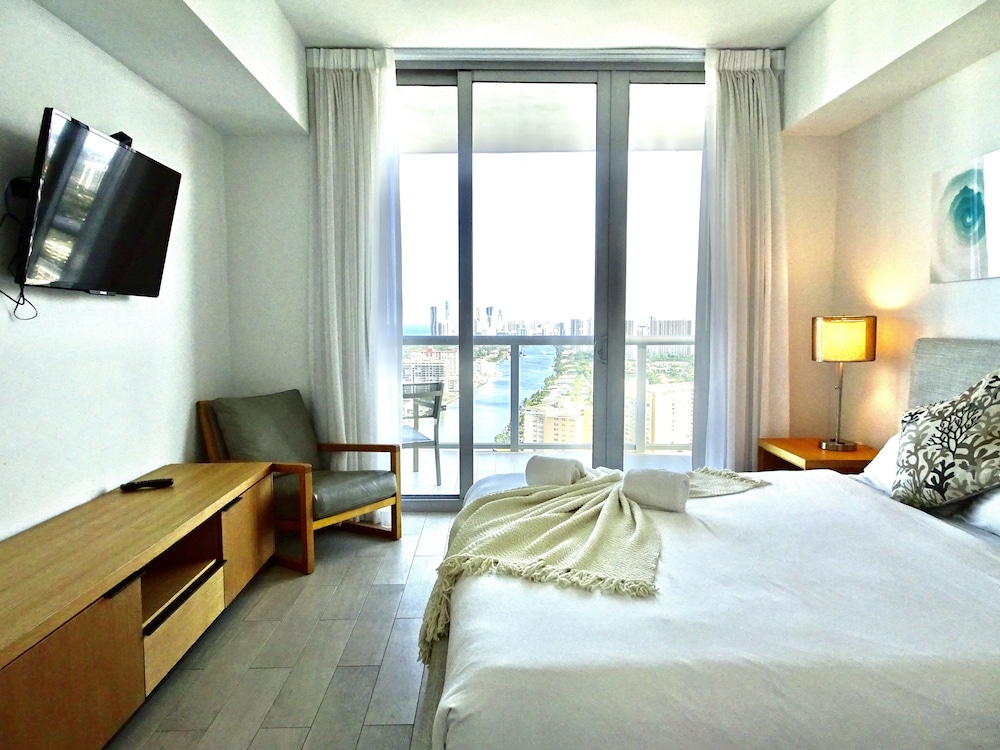 Penthouse, 2 Bedrooms