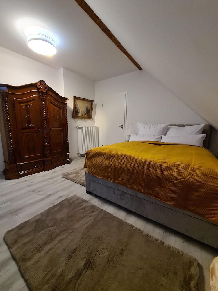 Apartment, Private Bathroom (Dachgeschoss) photo 1