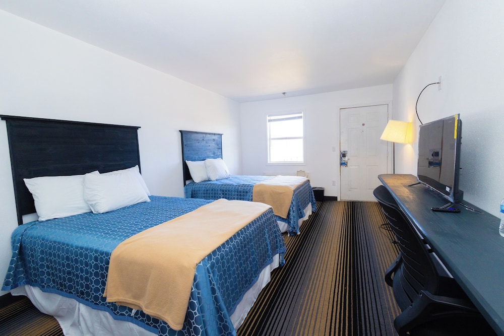 Standard Room, 2 Double Beds, Non Smoking