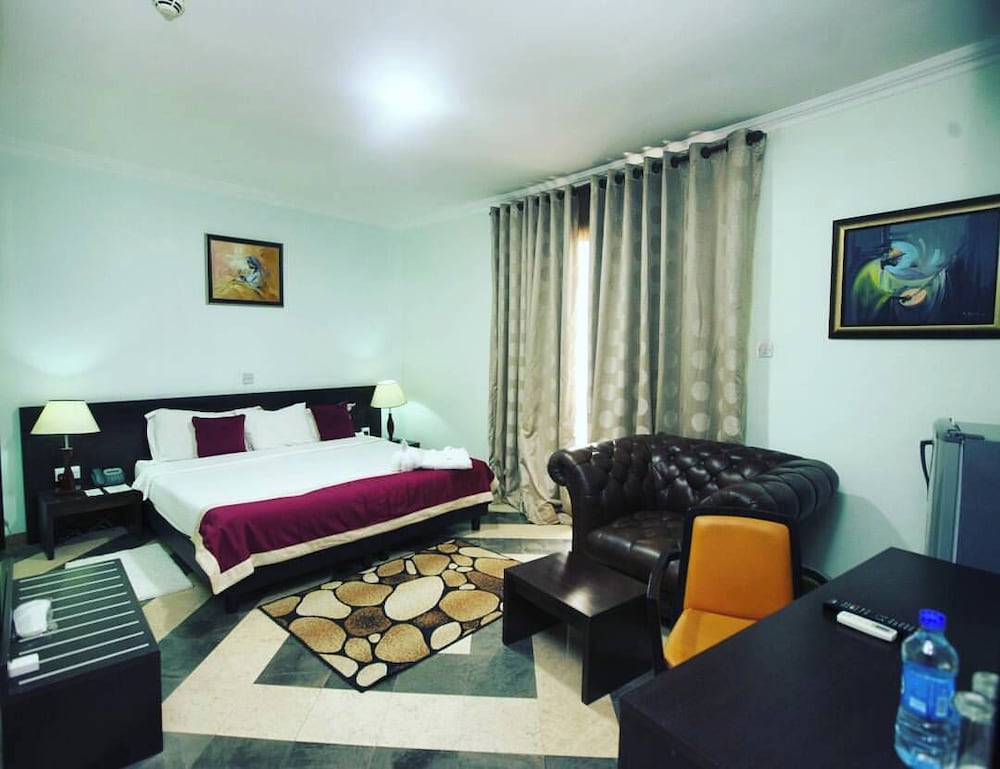 Economy Room, Balcony, City View