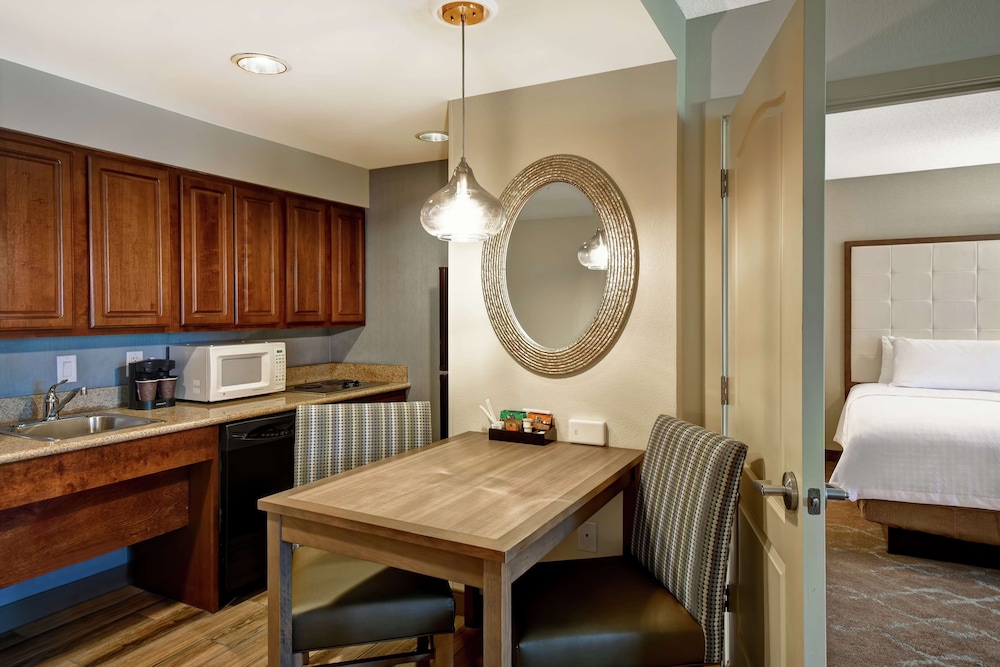 Suite, Non Smoking - Photo 4