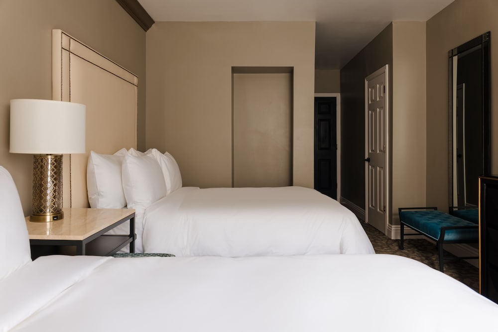 Deluxe Room, 2 Double Beds - Photo 10